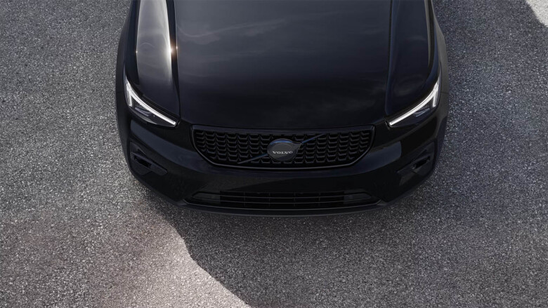 Volvo XC40 2.0 B3P Plus Black Edition 5dr Auto Petrol Estate